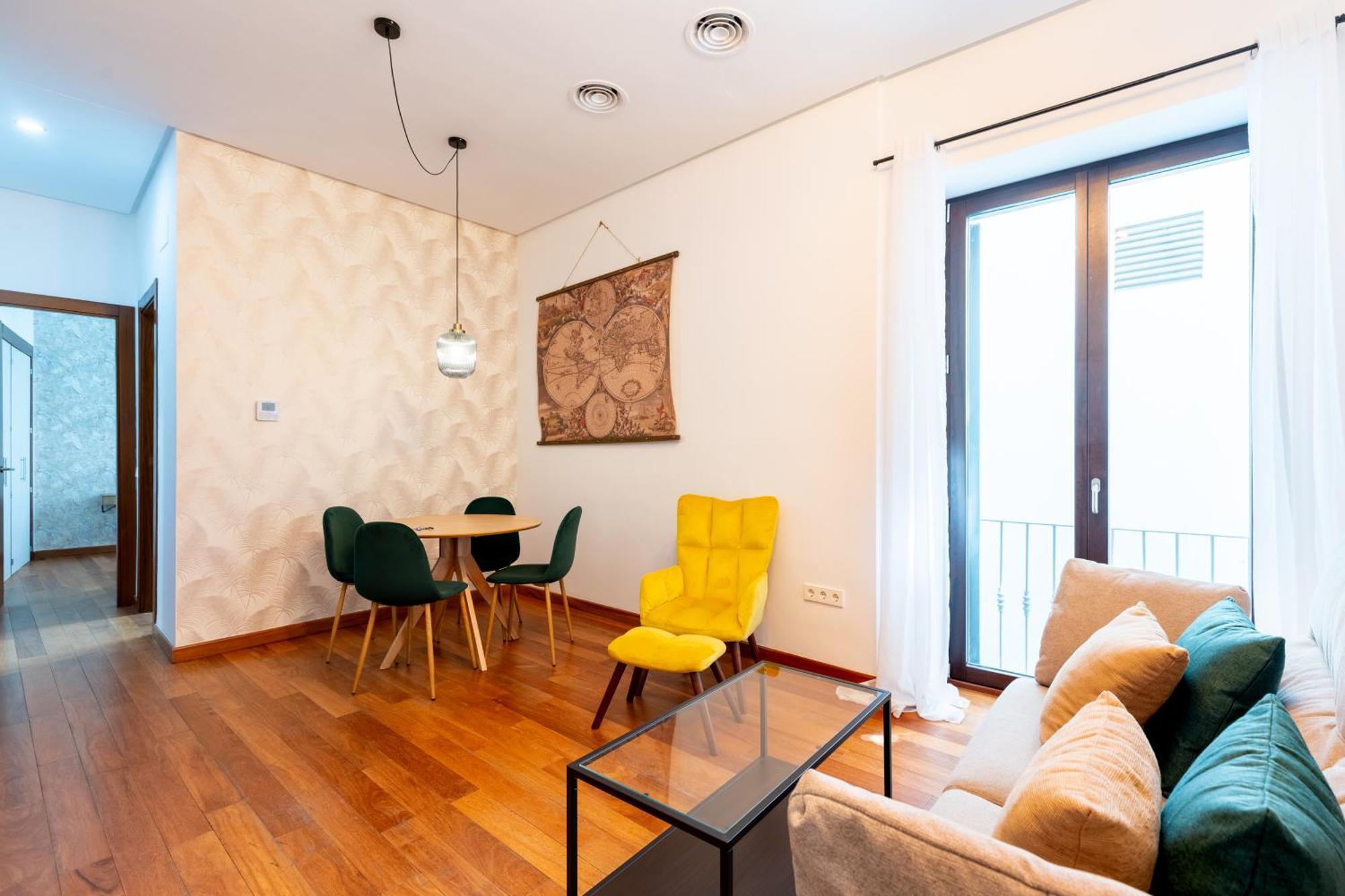 Ry Aparcamiento Incluido Junto A Catedral Ideal Parejas Sevilla Exterior foto
